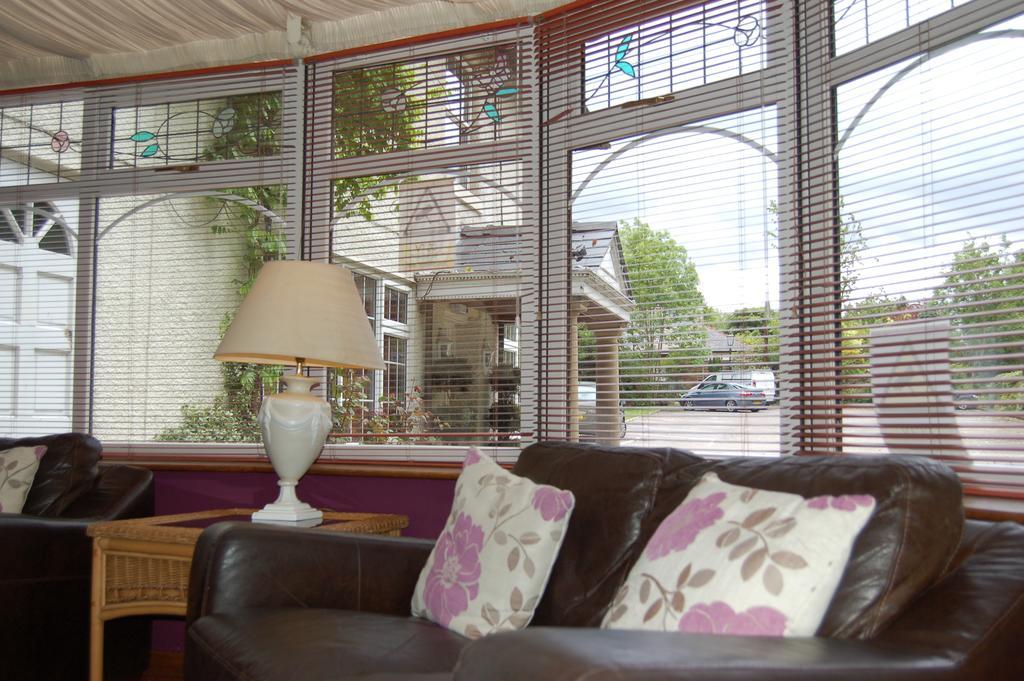 Brook House Hotel Walton-le-Dale Exterior photo